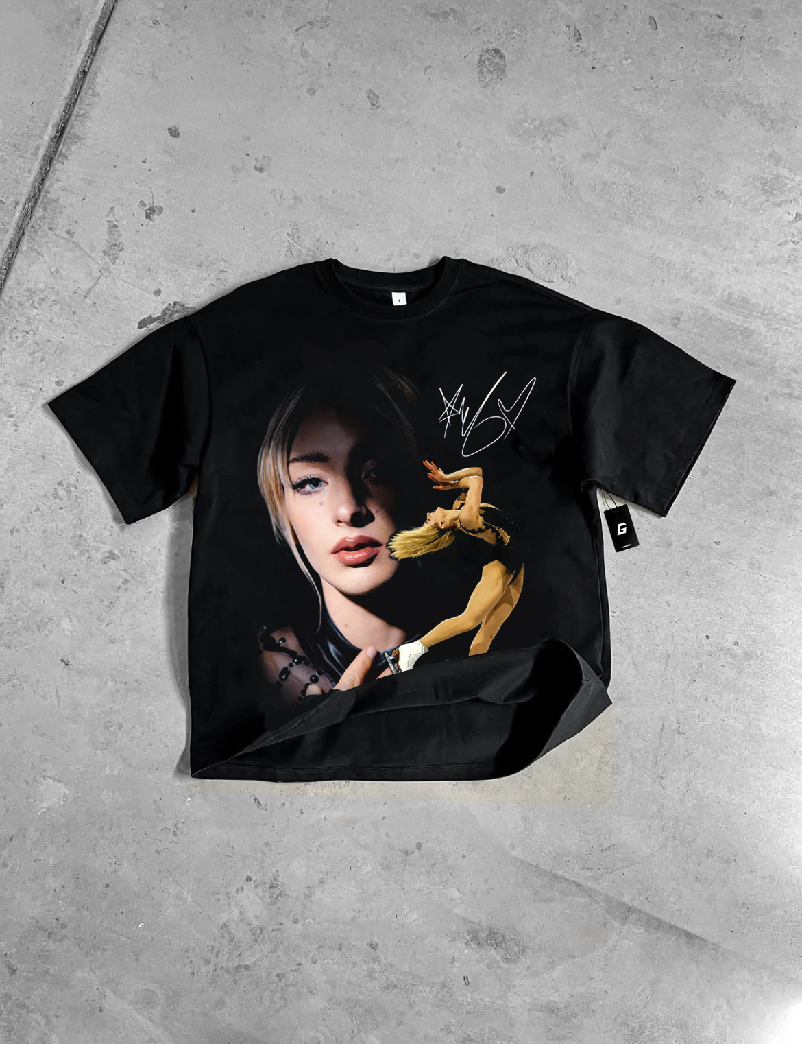 AMBER GLENN "ICONIC" TEE