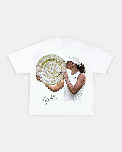 IGA SWIATEK "WIMBLEDON CHAMP" TEE